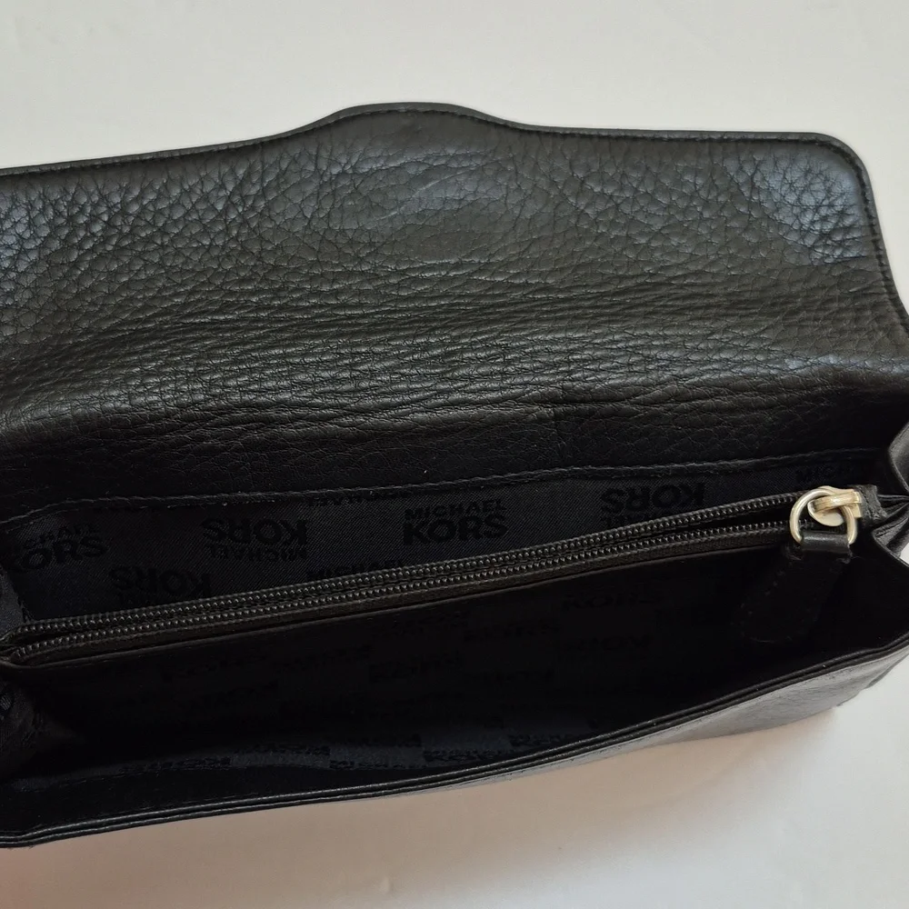 Michael Kors Black Leather Wallet Clutch - Picture 5 of 9